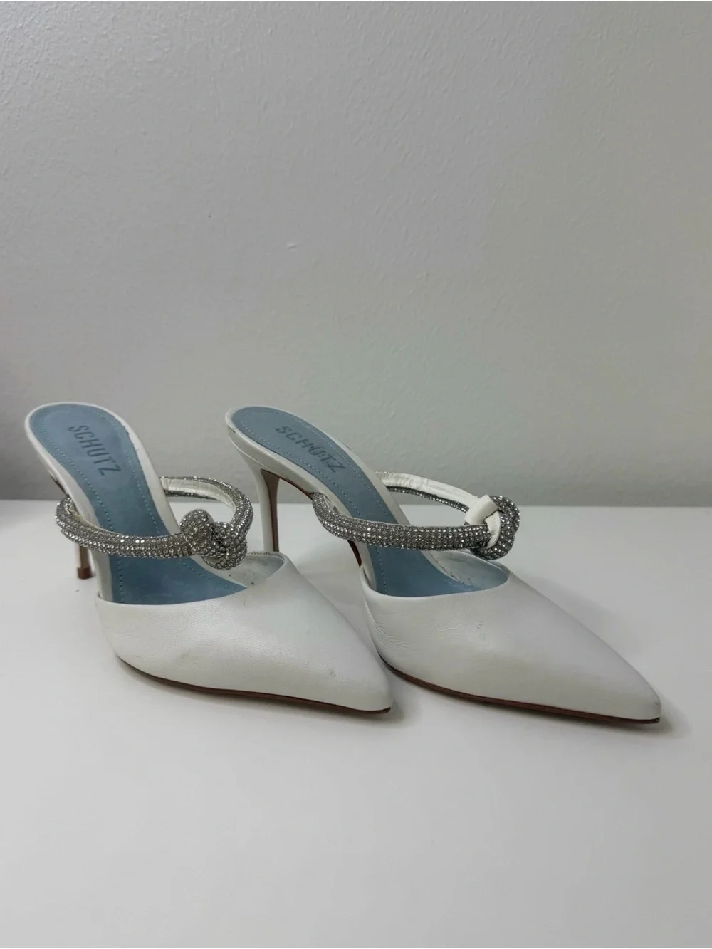 SCHUTZ chic white
